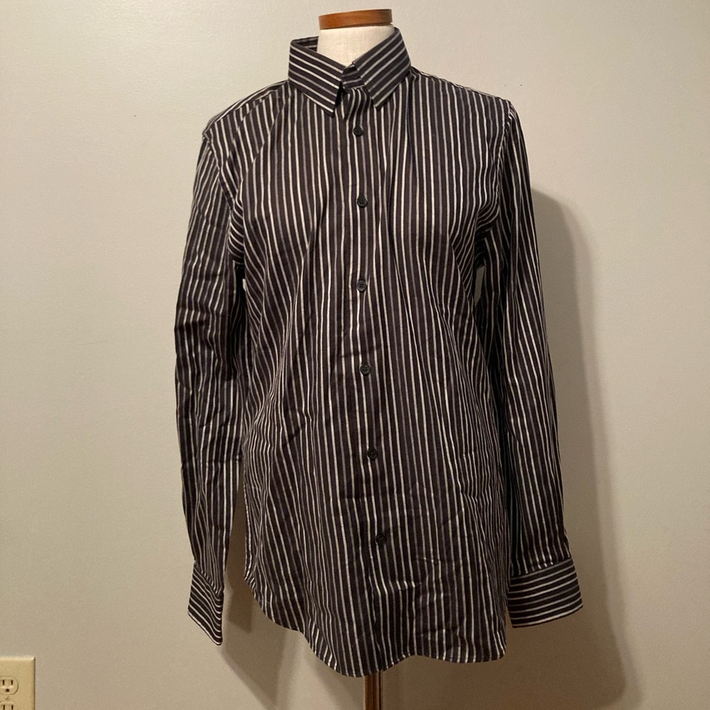 Express Max black and white button up too long sleeved Sz. M 15-15.5*